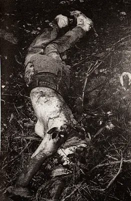 narcoblogger's tweet photo. 1🧵/ 🇺🇸 | Momentos de incertidumbre se vivieron en la prisión de Tennessee durante la ejecución de Christa Gail Pike. Pese a recibir la dosis de inyección letal por el homicidio cometido en 1995, la reclusa no falleció... https://t.co/BJFupmDHa9