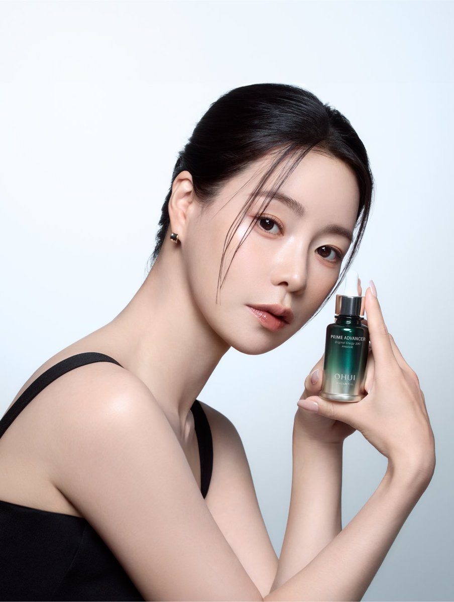 limjiyeonpics's tweet photo. 🐹🗞️ [NEWS] LG Household &amp; Health Care's anti-aging beauty brand OHUI has appointed actress Lim Jiyeon as its new brand ambassador.

#임지연 #LimJiyeon
#OHUI #Alike #얼라이크 https://t.co/Vh2cg0SOjs