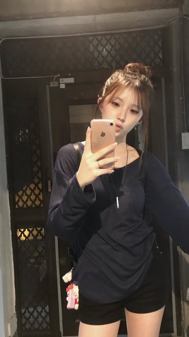RamonTatlock's tweet photo. 친하게 대화할분 쪽지 주세요^^#섹트 https://t.co/DQcth22nEp