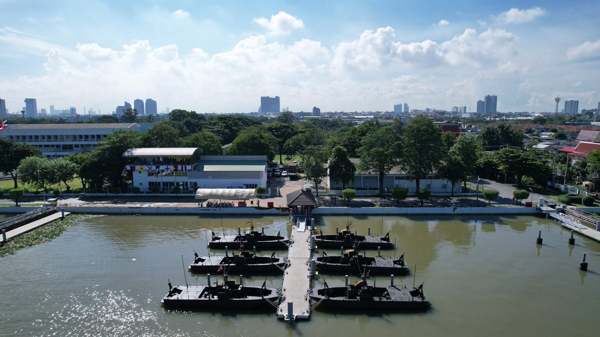aag_th's tweet photo. @prroyalthainavy @USNavy @CVN_72 @tldm_rasmi @MINDEFMalaysia 🇹🇭⚓️AAG_th บันทึกประจำวัน: ความคืบหน้าโครงการจัดหาอาวุธยุทโธปกรณ์ของกองทัพไทยในปี ๒๕๖๙-๙
https://t.co/KkjKEzhYOQ
#Thailand #Navy @prroyalthainavy #กองทัพเรือ #Marsun เรือ ล.11 ล.12 ล.13 ล.14 ล.15 ล.16 #M10 MKIII High Speed Patrol Boat #Warship https://t.co/pYDVsaUHmd