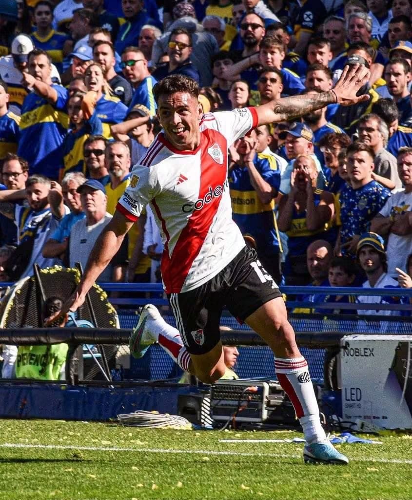 DanyPaez1975's tweet photo. Otro día como hoy otro triunfo en el clásico con el mismo resultado 2a0, pero en la Boca con goles de Salomón Rondón tras el remate de Enzo Pérez que se desvío en el 9 y Enzo Díaz en el final.  Martin Demichelis ganó los dos clásicos del año y fue Campeón. El último gran River. https://t.co/W7B8ipNOm1
