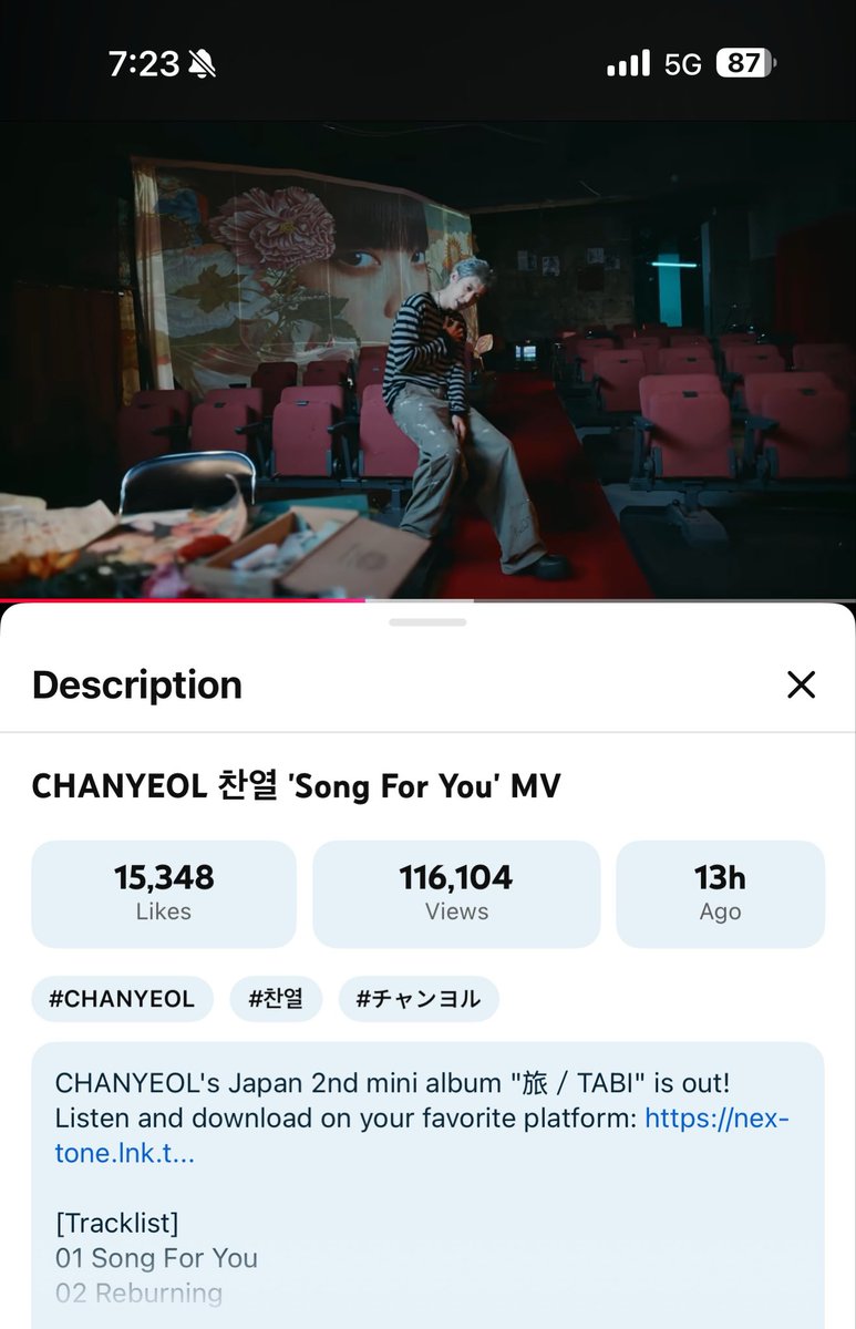 ALEXOL614's tweet photo. baekhyun has been listening to chanyeol’s love confessions since forever and song for you is just the latest addition https://t.co/wpooUgIBuG