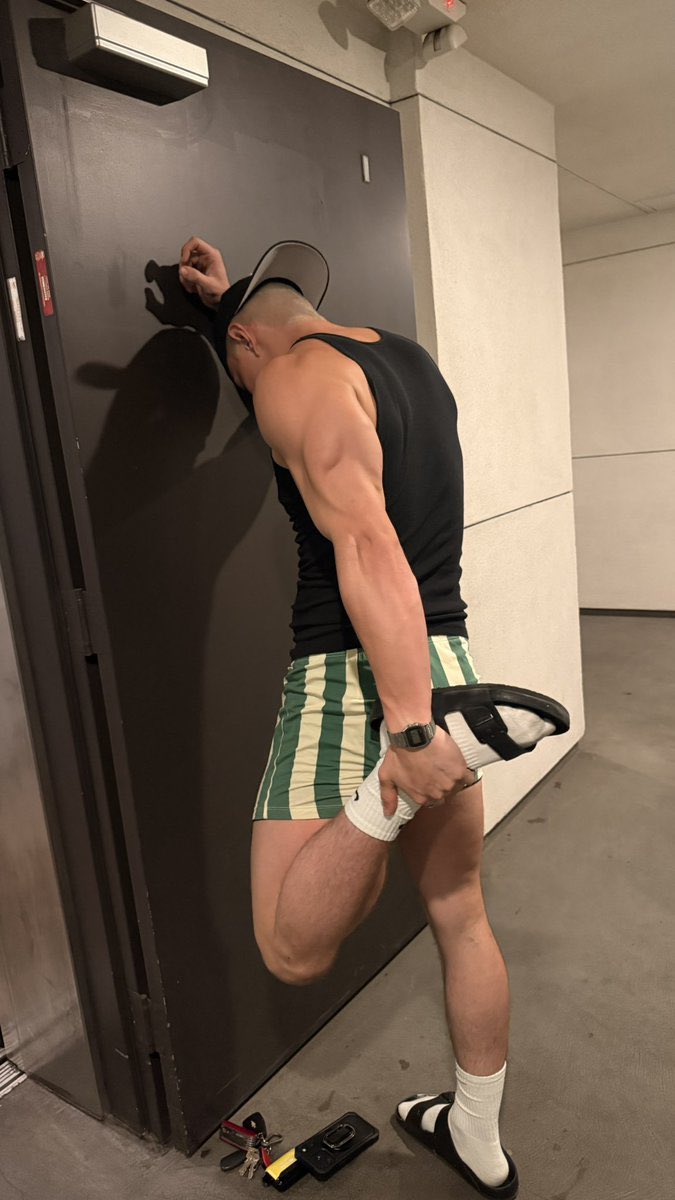 MasterGavi6kz's tweet photo. Some are built to watch. Others are built to be remembered. 👑

Calls, customs, and personalised content available. DM me on Telegram~ https://t.co/1YUPG3OD4G to secure your spot. 💸 https://t.co/77Juh6x6jk
