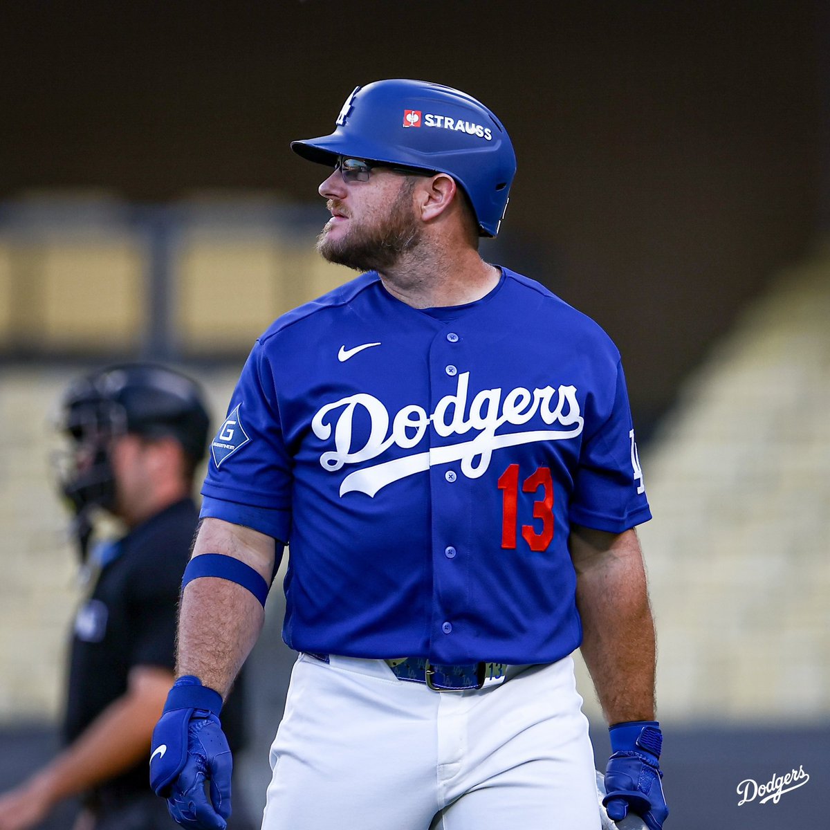 Dodgers's tweet photo. Soon. ⏳ https://t.co/1aHBhKvauY