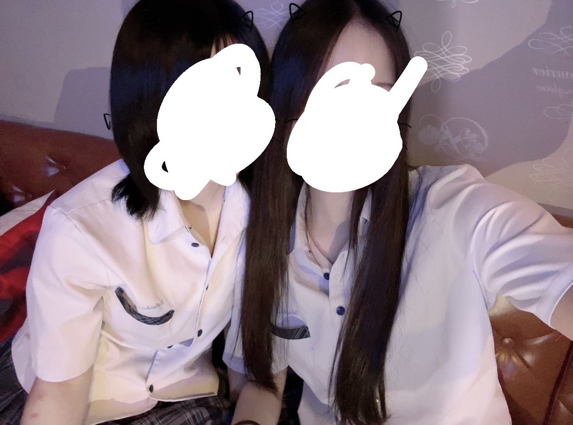 vlgh8oo's tweet photo. 冬服、夏服どっちもあります🙂‍↕️
3年間思い出が詰まった制服です🩵
確認のために実物の写真をDMで送ることも可能です！お気軽にDMお待ちしています🎶
#制服売ります https://t.co/6FGU1Q42MX