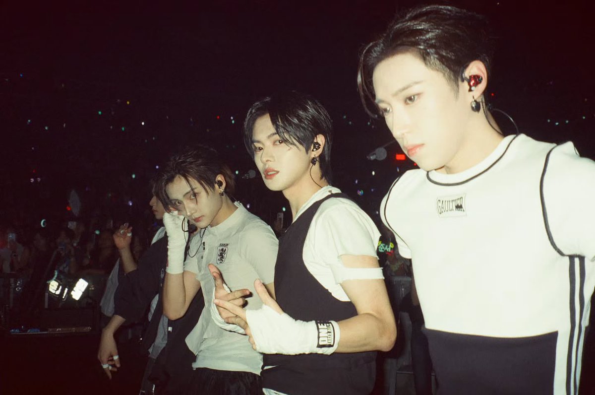 leowondiary's tweet photo. 261001kangseok_kim insta update #ALD1 

ALD1 kcon LA  🎞 https://t.co/uU89YD764k