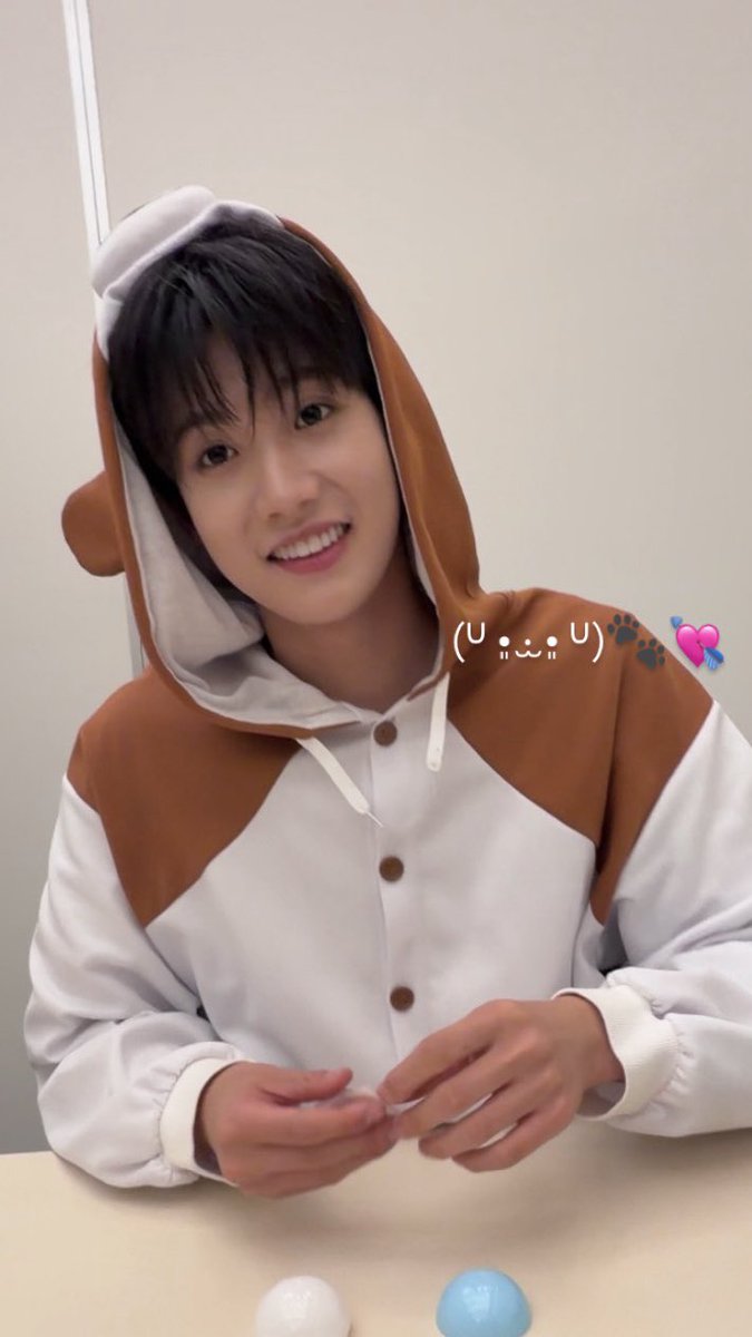 j_ald1's tweet photo. 𝟐𝟎𝟐𝟔.𝟎𝟗.𝟐𝟕✨💛

りょは一生懸命お話聞いてくれてありがとう꒰ᐢɞ̴̶̷ ·̫ ɞ̴̶̷ᐢ꒱💘

#VIBY #RYOHA #個別トーク会 https://t.co/Zf5TINkp4D