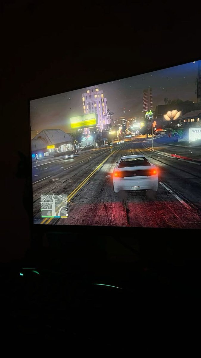 Fernand47526806's tweet photo. LoL always catching up with my game pads on a lonely nights. Good night you-all.💠 https://t.co/aCCKxMZ7L1