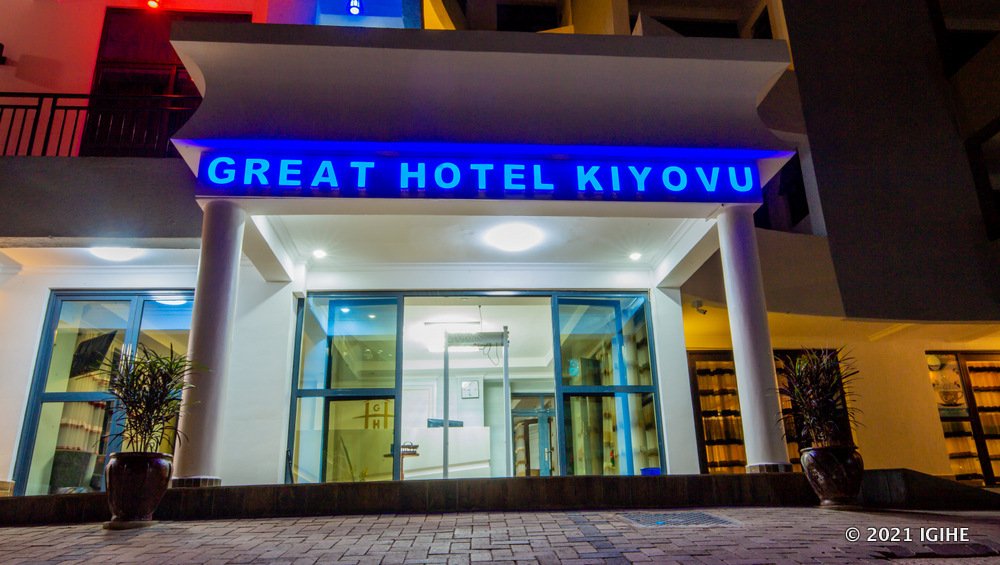 Confiance_MCI's tweet photo. Ibiri Kuvugwa Kuri Iyi Hotel Nibyo raa? https://t.co/ZoAxJX1GX5
