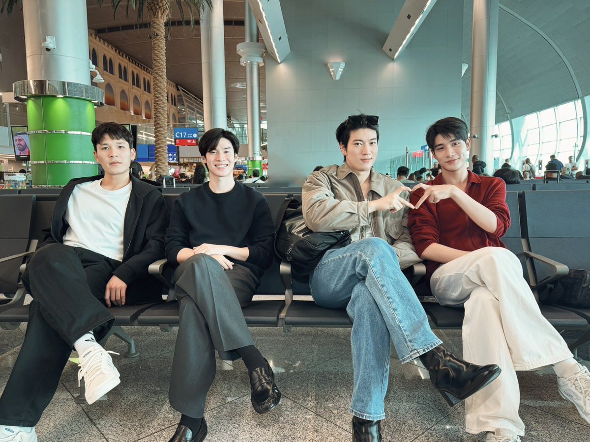 Oneconnection31's tweet photo. เพิร์ลพีคอินองศาไปแฟนมีตกัน ที่ มิลาน!!!
#พพออปฟก

Ciao! We’re heading to you 💕

#เพิร์ลพีค #pearlpeak
#อินองศา #InnOngsa https://t.co/c22ybFQxBK