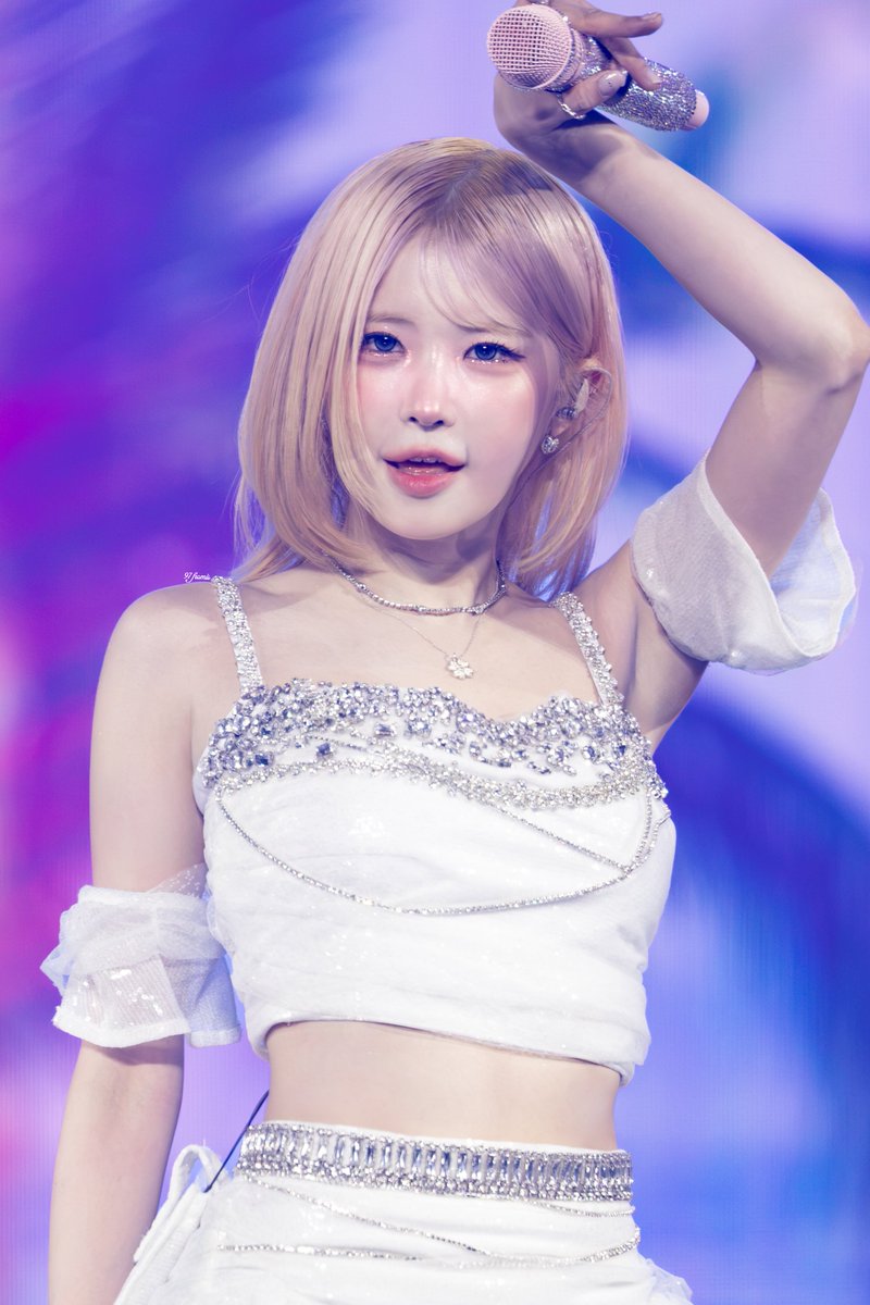97_fromis's tweet photo. 260905

#송하영 #SONGHAYOUNG
#프로미스나인 #fromis_9 https://t.co/75v0ekwYA8