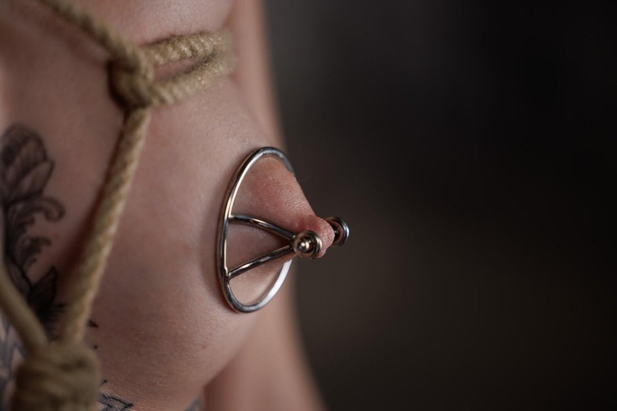 Flix8grq4's tweet photo. J'adore les bijoux 🔥 https://t.co/TiPy1whYmN