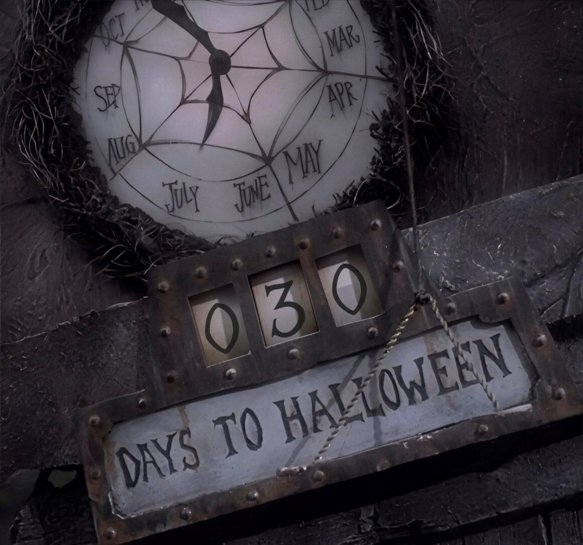 CartoonsOTMoon's tweet photo. Ya faltan solo 30 días para Halloween. 🎃 https://t.co/0wHaK0XUsJ