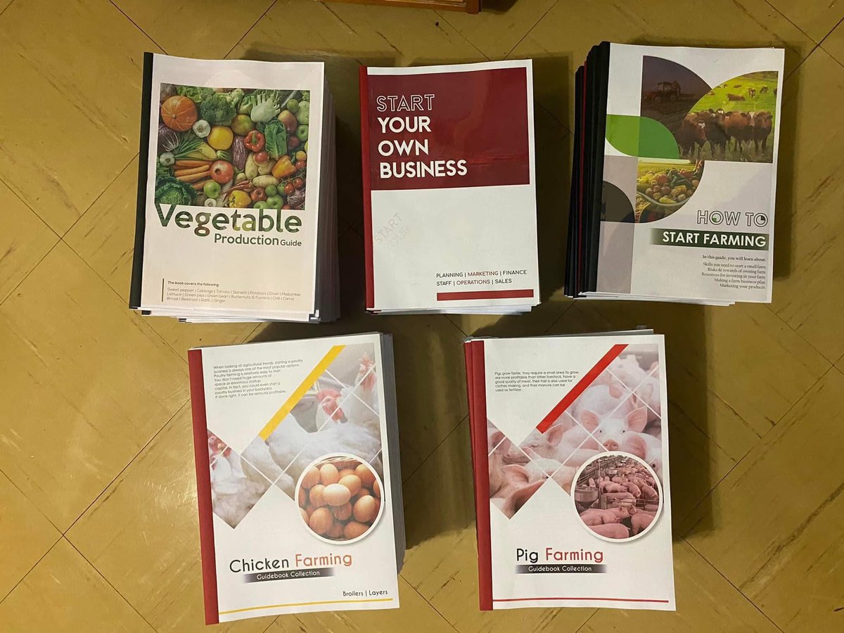 Agric_young's tweet photo. Chicken farming or pig farming? Start with the correct information to avoid losing ✌🏾 talk to us on WhatsApp 078-3122-675 regarding the manuals below 👇🏿
R370 hardcopy 🚚
R290 PDF 📧 
#poultry #piggery #farming #agriculture #agri #agribusiness https://t.co/CmmcLvQa4l