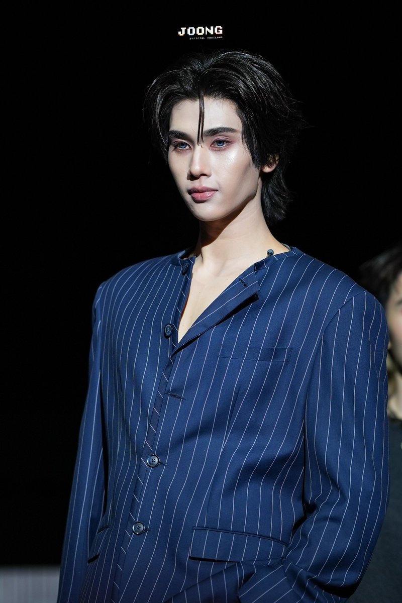 JoongOfficialTH's tweet photo. (🎂) ━ #AllTheBestDunk26 

꒰ WISH DUNK ALL THE BEST ꒱ 🎁 

Happy Birthday @dunknatachai #dunknatachai ✨️ 

ขอให้เป็นอีกปีที่เต็มไปด้วยความสุข สุขภาพแข็งแรง ได้ทำทุกอย่างสำเร็จอย่างที่หวัง และขอให้น้องดังถูกรายล้อมไปด้วยความรักเยอะๆเลยนะคะ 🎉🎈✨️ https://t.co/XMJSeAtmGr