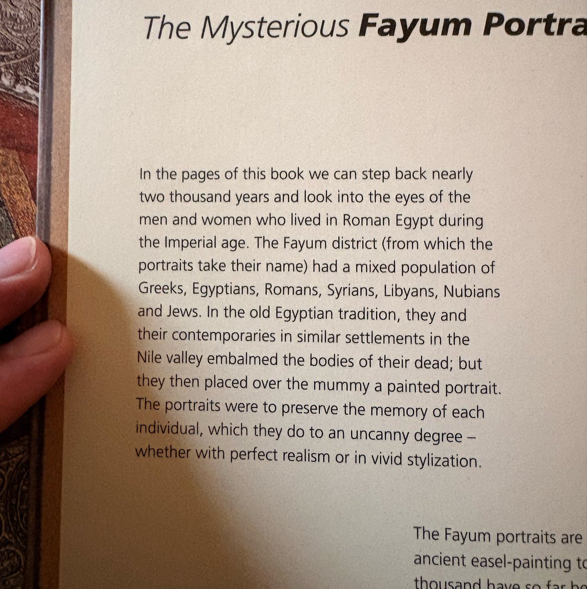 eliesfeir10's tweet photo. Des visages qui nous regardent encore, près de deux millénaires plus tard, avec une présence bouleversante. #Fayum https://t.co/JJ2pzc0XUQ