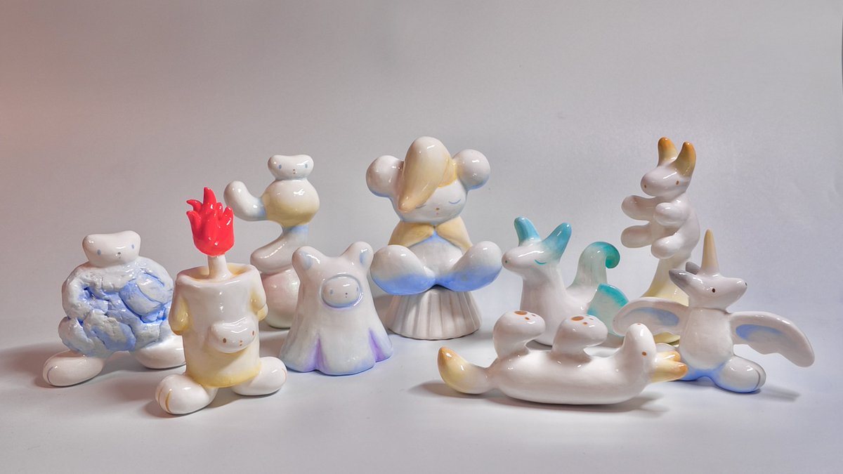 tatefuyu's tweet photo. White Worldシリーズも販売決定！✨
1点物のふしぎ生物の粘土作品です！

#そばに置いておきたいあいつ展 https://t.co/DuSDhvFfo4