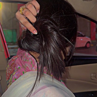 MuneebNMaria's tweet photo. #NewProfilePic https://t.co/A8e2nb5eXt
