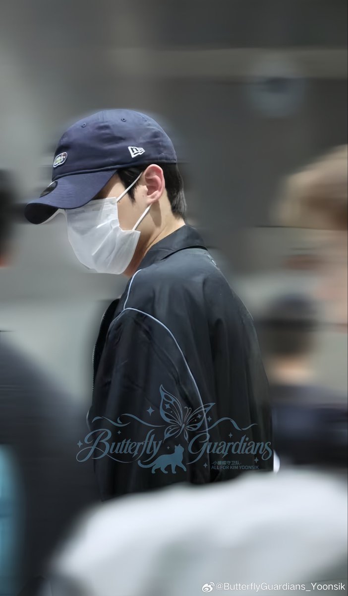 ppyao2's tweet photo. Hello, Paris. Kim Yoonsik is finally here.
Paris welcomes Kim Yoonsik. Looking forward to every moment ahead.
𐔌՞ ܸ.ˬ.ܸ՞𐦯♡

WELCOME KIM YOON SIK TO PARIS

#YOONSIKPFWSS27
#KIMYOONSIKINPARIS https://t.co/tFI1Rhqt4K