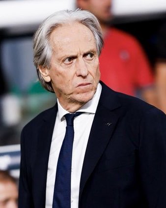 centregoals's tweet photo. 🚨🚨| BREAKING: Jorge Jesus followed Cristiano Ronaldo to the airport together with the president of the Portuguese FA.

It was their last attempt to convince Cristiano to stay in Copenhagen with the squad, but he stood by his decision and boarded the plane.

[@marca] https://t.co/omctgGypmk