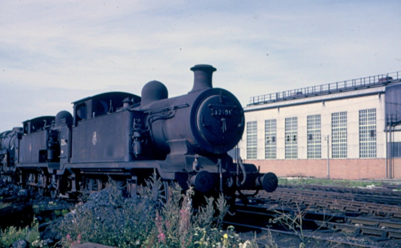 thomo_the's tweet photo. i am gonna be so real i have no faith in that LBSCR E2 rebuild project that's gonna take place in america of all places https://t.co/QPv4zPM64v