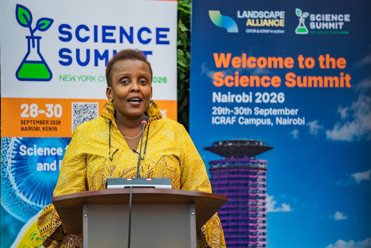 TheLandAlliance's tweet photo. 6/ The summit may be over, but the conversations continue. Science must help us understand complex challenges and support practical action towards a more regenerative and equitable future.

#ScienceSummitNairobi #LandscapeAlliance https://t.co/63k6O2huYT