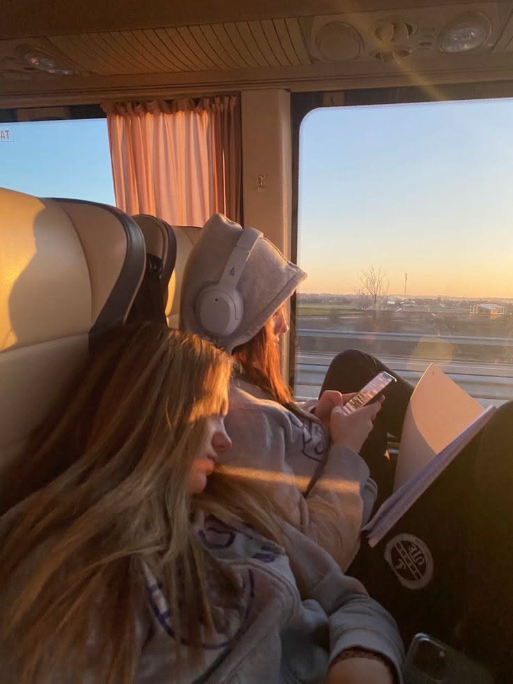 FirstLike__0m's tweet photo. Timeless joy in simple life sanctuary 🌟 soaking up the gentle sunlight and good vibes peace from within. ❤ https://t.co/jhNg8nwks0