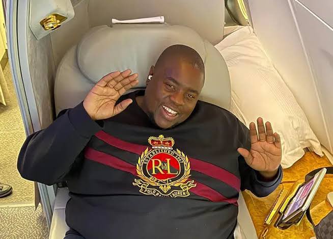 lynn_ngugi1's tweet photo. I have a theory guys😳

What if Wicknell Chivayo faked his death or was taken out? This man talked A LOT and for someone with this much proximity to power and such a loose mouth, maybe at some point he started becoming a liability. Even the way he documented his meetings with presidents and “powerful” people felt almost like insurance to me. Like, I will not be your secret. If I’m going down, nobody gets to suddenly pretend they don’t know me or have never dealt with me.

Also, none of this man’s moves make sense to me. How do you suddenly become THAT rich, THAT connected and start giving away cars and millions like it’s nothing? Where was all this money coming from?

I don’t know, something is just not adding up for me…Just a theory guys🚶🏿‍♀️