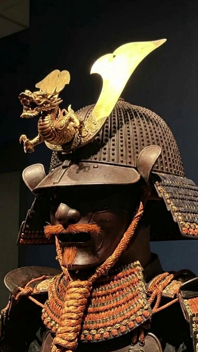 ManouchehrMosht's tweet photo. A Japanese Kabuto - Samurai Museum, Berlin #artifacts #japan https://t.co/lQI9jfLpgS