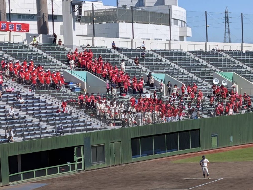 Urawa_Gakuin's tweet photo. 【男子硬式野球部⚾】
令和8年度 秋季埼玉県高等学校野球大会

《3回戦》
春日部共栄 000 200 010 ＝3
浦和学院　 001  020 10x ＝4

ご声援ありがとうございました‼️
次戦▶️10/3(土)11:30 🏟️大宮公園野球場 🆚山村学園高校
引き続き応援よろしくお願いいたします📣
#浦和学院 #浦学 #高校野球 #埼玉県 https://t.co/HRozzjX20K