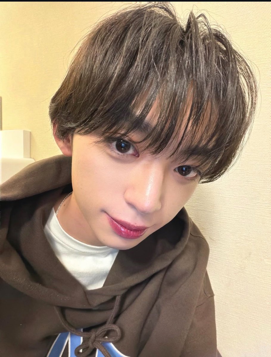 jinbeizamenaru's tweet photo. とろうね😆‼️
#ViVi国宝級イケメンランキング 
#NEXT部門 #Lienel #近藤駿太 https://t.co/4o6SD5RDE6