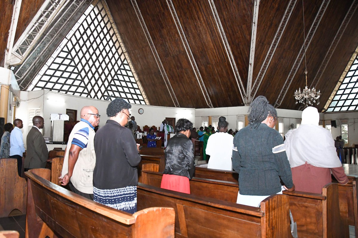 BusogaConsorti1's tweet photo. Day 2 Recap | Busoga Prayer Week
At Christ’s Cathedral Bugembe, Rt. Rev. Prof. Grace Lubaale reminded us to always begin with prayer and rely on God, while planning diligently and strategically for the transformation of Busoga.
#BusogaPrayerWeek