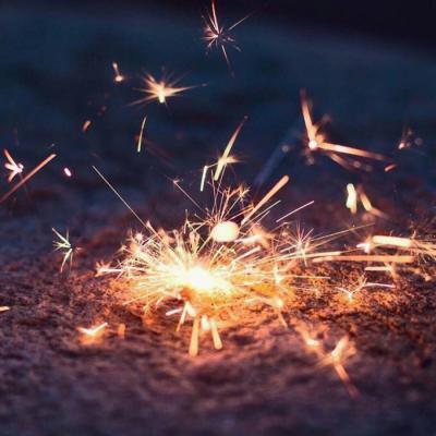 RafaVaMe's tweet photo. 🎈 🌞 🧢 👑 Giggles from silly jokes with siblings https://t.co/TCfpRG9OX5