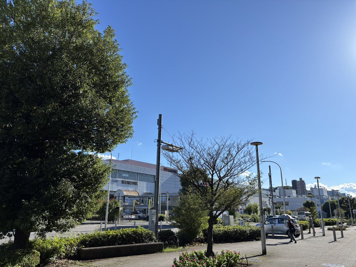 pandkeystudio's tweet photo. 10月になりました！
久しぶりの青空✨

🌙本日より22:00まで営業いたします！
ご予約お待ちしています♪

💁🏻‍♀️空き状況です
https://t.co/fh9OiAFB0R

📲042-677-9500 https://t.co/PctPpd2Cha