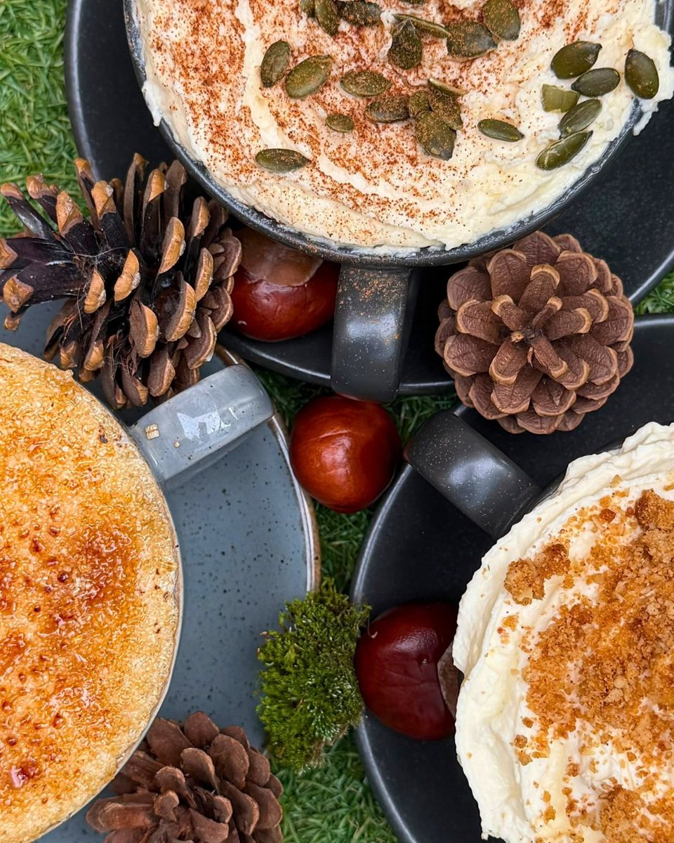 ProjectCoffeeUK's tweet photo. Autumn drinks are here! 🧡🍂 

🍏 Apple Crumble Hot Chocolate 🍏

✨ Crème Brûlée Cappuccino

🎃 Pumpkin Spiced Latte 

Visit 📍 Project Coffee #TadpoleGardenVillage #Swindon https://t.co/fVaXeib12d