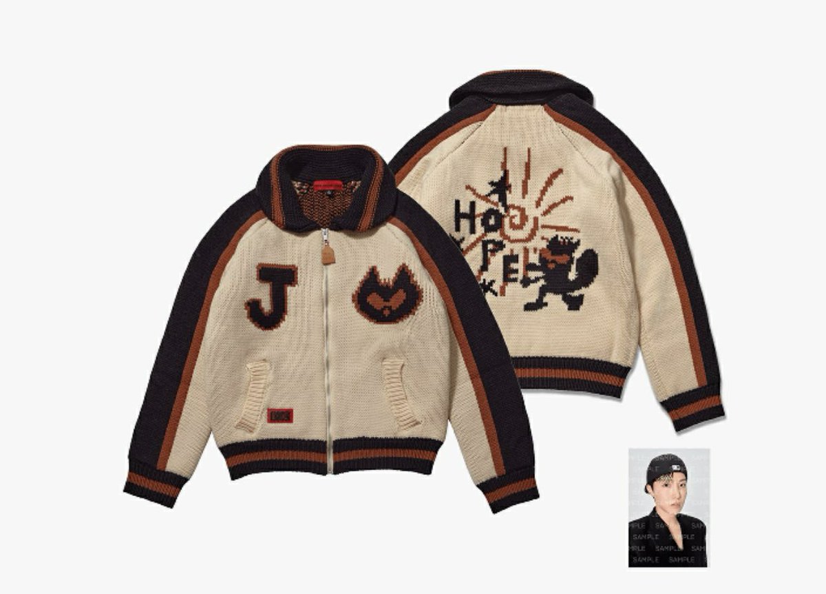 ProudHoseokies's tweet photo. Realize how j-hope has kept using brown n green colors on most of his merch?
In every merch he releases there's a representation of Green and Brown proving again n again that these are his brand colors 🤎💚
The only thing unknown yet is his solo Brand Logo and solo fandom name👌 https://t.co/UaGx0M5ebm