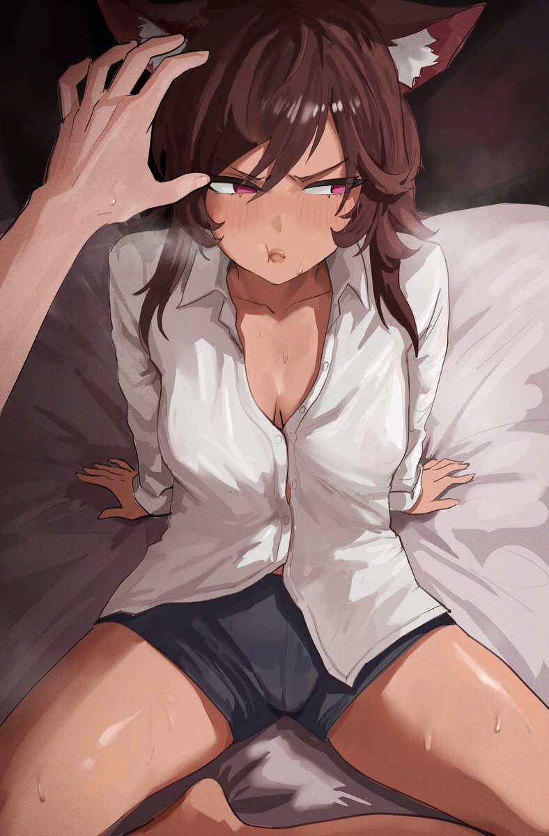 remuki_'s tweet photo. annoyed but not resisting.. https://t.co/vJGIoYLGdx