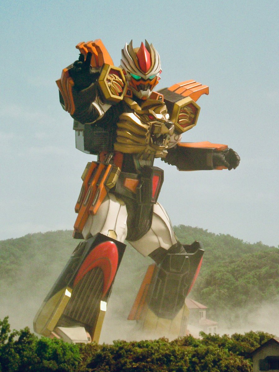 MASH_nishikawa's tweet photo. 今日は『超星艦隊セイザーＸ』第1話が放送された日。
昨年の超星神祭から、もう1年近く経つんですね。

『セイザーＸ』は人間ドラマ、時間SF、ギャグ、そして特撮と、あらゆる面でとても良くできた作品なので、未見の方にはぜひ見てもらいたいんだけど、もっと配信とかで見やすくならないかなあ。 https://t.co/7kXNZsKkN4