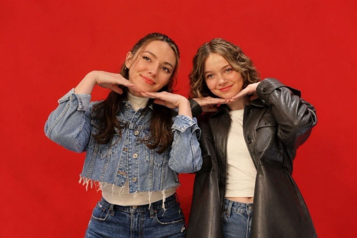 AndrewMika98407's tweet photo. Emma Myers and Danielle Rose Russell 😍❤️

#danielleroserussell #emmamyers https://t.co/7xwTiQmrZm