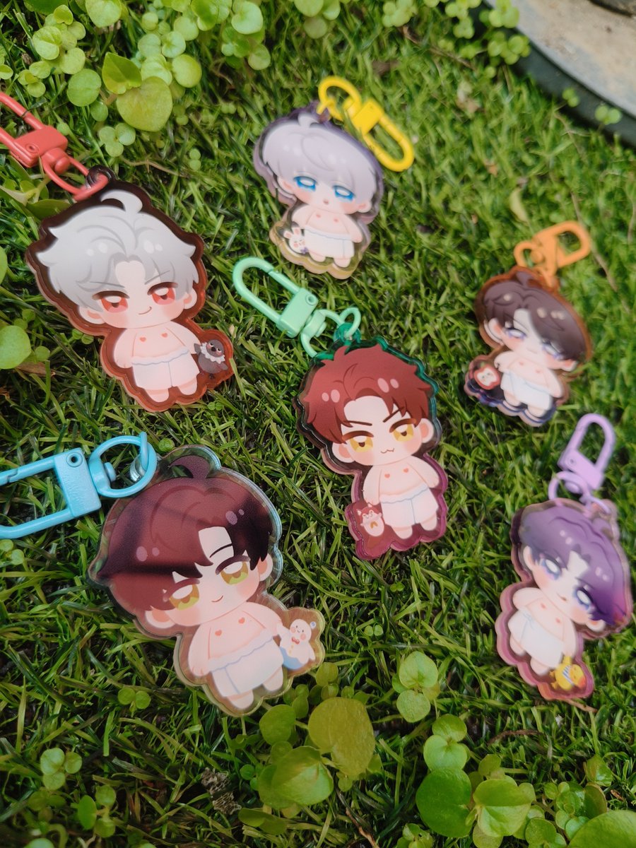 hoshilalei's tweet photo. Here’s what my LADS keychain looks like! 👀

✨these babies will be available at COSMANIA 2026!!! 🎉🔥 

grab your LADS keychain before they’re gone 💸 😈

SEE YOU THERE!!! 🫶✨
👉👈✨

(Check out my catalogue for the prices)
@CosplayManiaPH https://t.co/tq9lWMSdKF