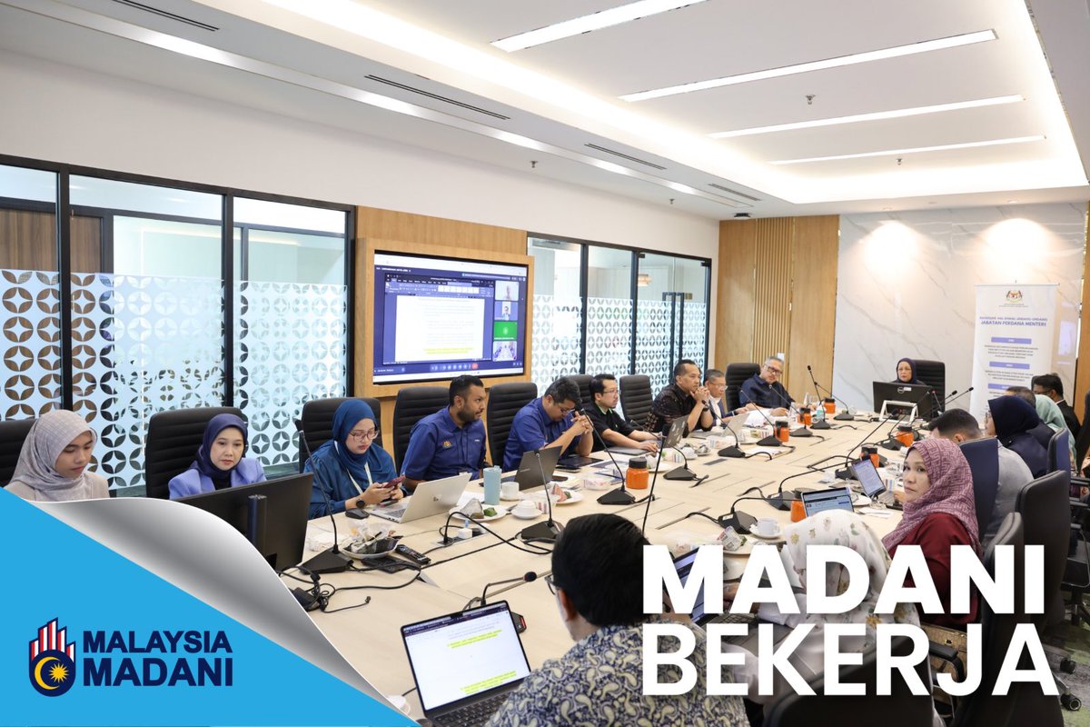 bheuu_jpm's tweet photo. MESYUARAT JAWATANKUASA KESELAMATAN DALAM TALIAN BIL. 6 TAHUN 2026

Pautan facebook: https://t.co/rs1iAcdoXc

#JawatankuasaKeselamatanDalamTalian
#AktaKeselamatanDalamTalian2025
#PerlindunganKanakKanak
#ReformasiInstitusi
#BHEUU https://t.co/okrfyep25R