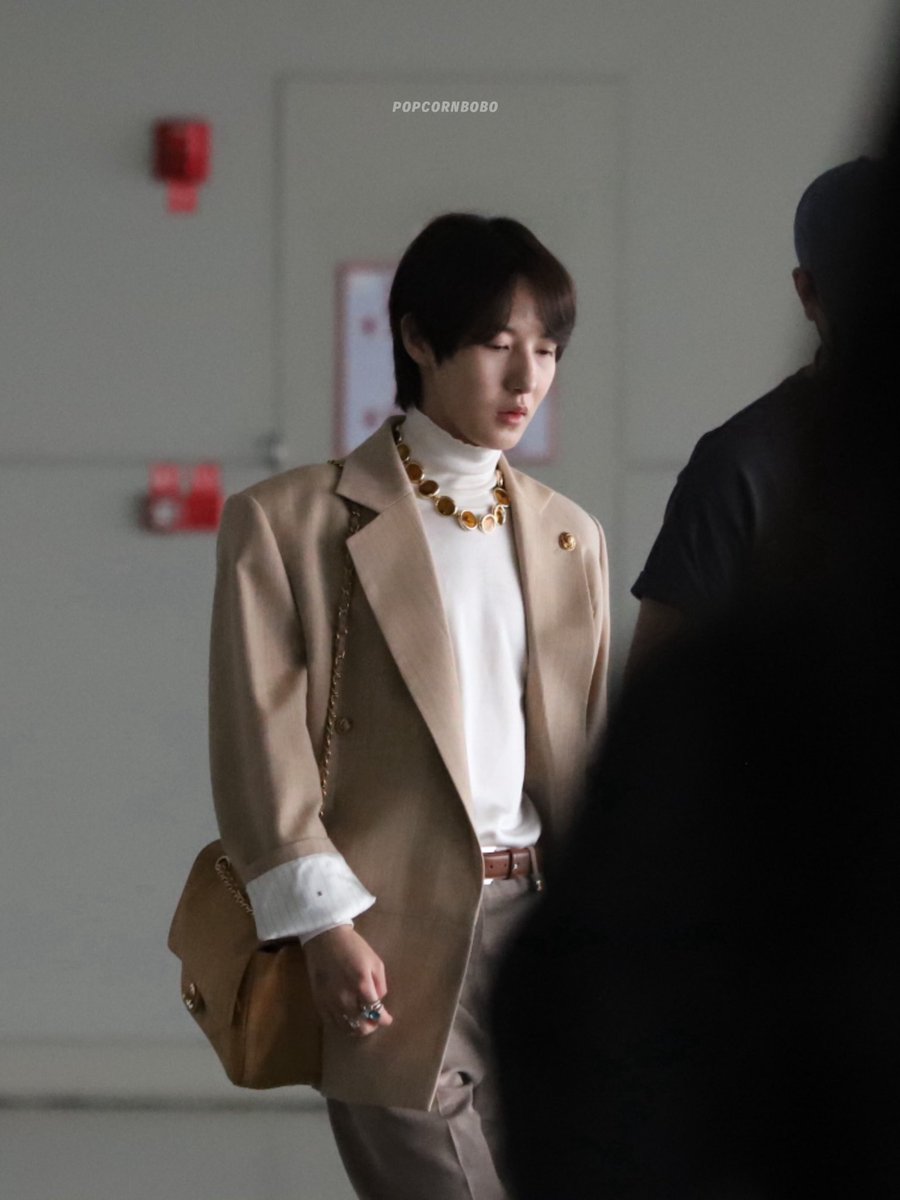 POPCORNBOBO323's tweet photo. 261001 NKG #RENJUN #런쥔 

💭💭💭 https://t.co/ryWctopnFN