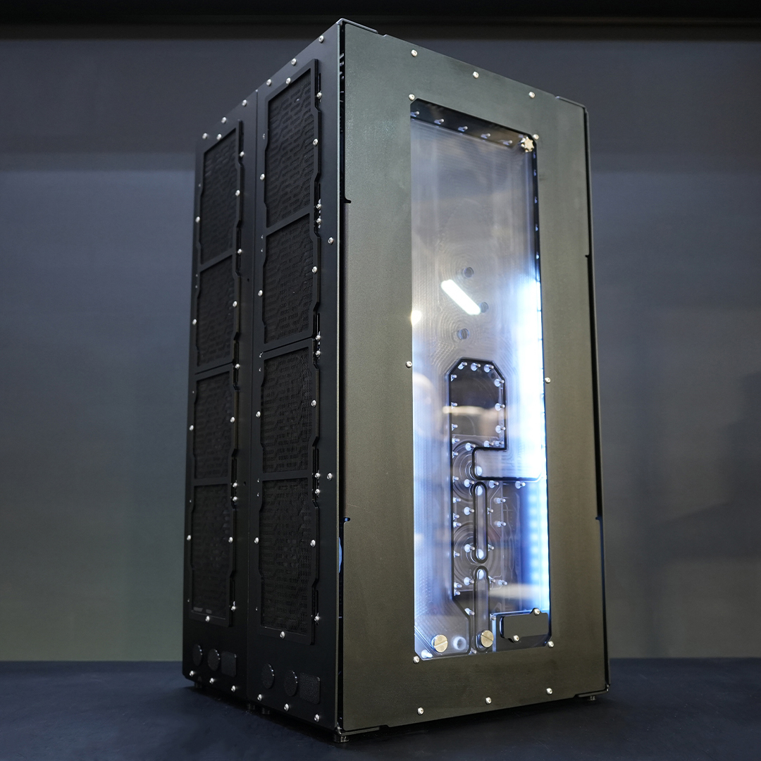 SingularityC's tweet photo. Arterial Quad 560mm Radiator Water-box
View more photos here 📷 https://t.co/vbq9TAB49c
#singularitycomputers #pcbuild #custombuild #watercooledpcaustralia #custompaint #watercoolingpcbuild #watercoolingpc #waterbox #arterialwaterbox #arterialquad #arterialquad560 https://t.co/KdmoMcV9mQ