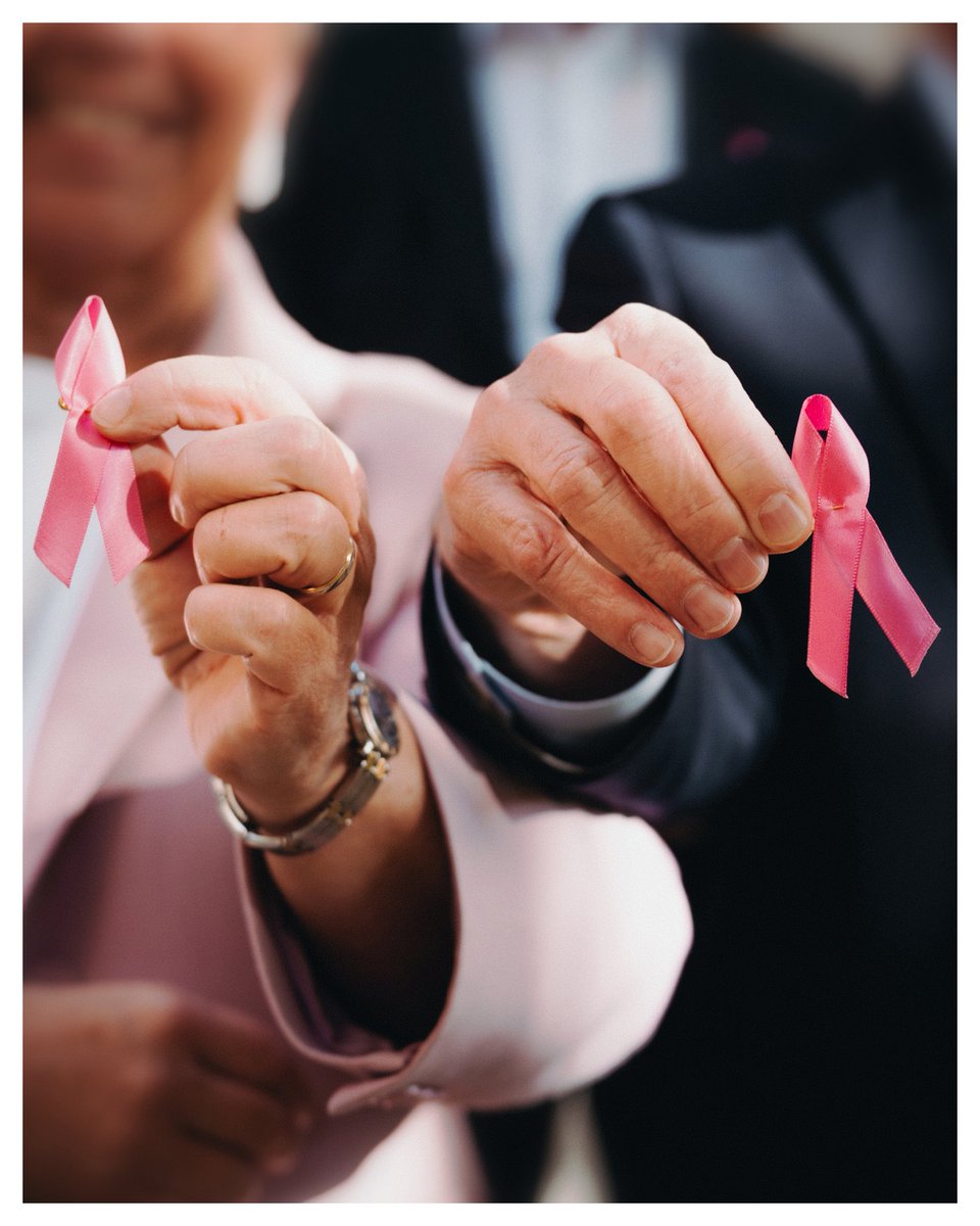LucFrieden's tweet photo. Pink October. 
Together against breast cancer. https://t.co/E1XDvZtswC