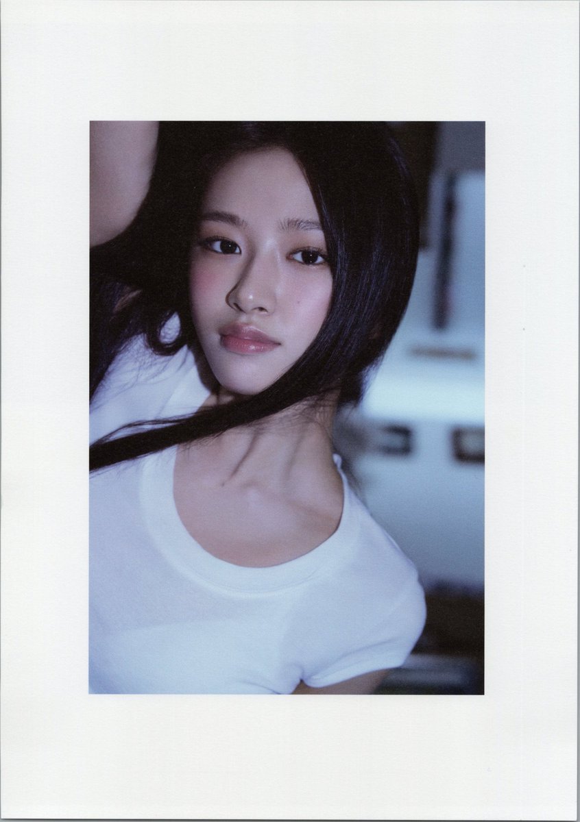 Only4Yu901's tweet photo. LACOSTE  x AnYujin
🐊💚💚
#ANYUJIN #안유진 #IVE #아이브 https://t.co/GjsejzdF7k