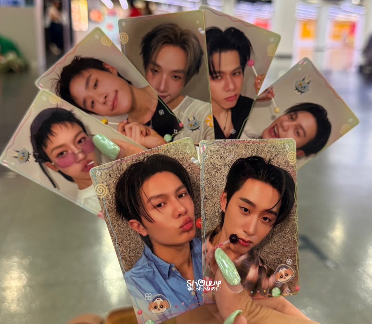 iceforsnowy's tweet photo. ผมมี LYKNEST เป็นของตัวเองแล้ว 🥺🥰 https://t.co/ILT7jAMNN0
