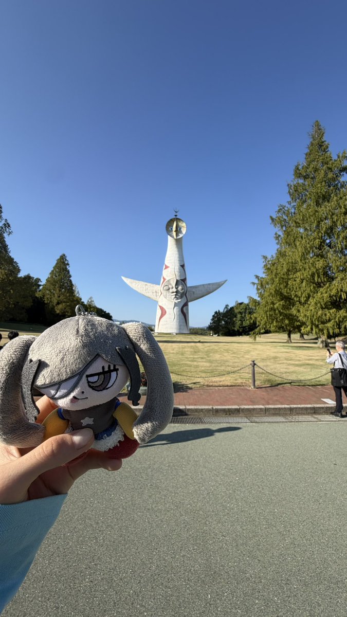 OKAMOTOS_ZTMY's tweet photo. ACAねちゃんの影響で、万博記念公園へ行ってきました！

｢名巧は愚なるが如し｣の原点を見れました😊
展示を見て度に、
｢ACAねちゃん好きそう〜〜🥹｣
という気持ちで唇を噛みしめておりました…！
ずとまろさんは是非行ってみてほしいです‼️
オマージュ最高👍👍
@zutomayo https://t.co/IxZZDLlLo0