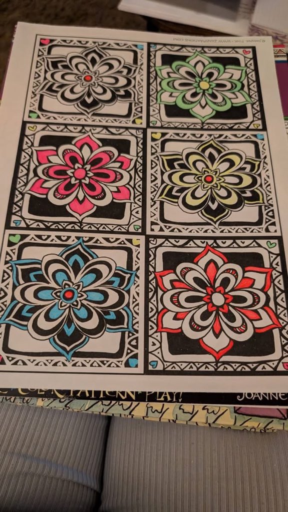 Futurechab1's tweet photo. Good morning, friends. ☕️🍂🖍️ 

I’m sitting here this morning with my coffee and my coloring book because, truthfully, I’ve got a lot on my mind. https://t.co/ljN7WelVBD