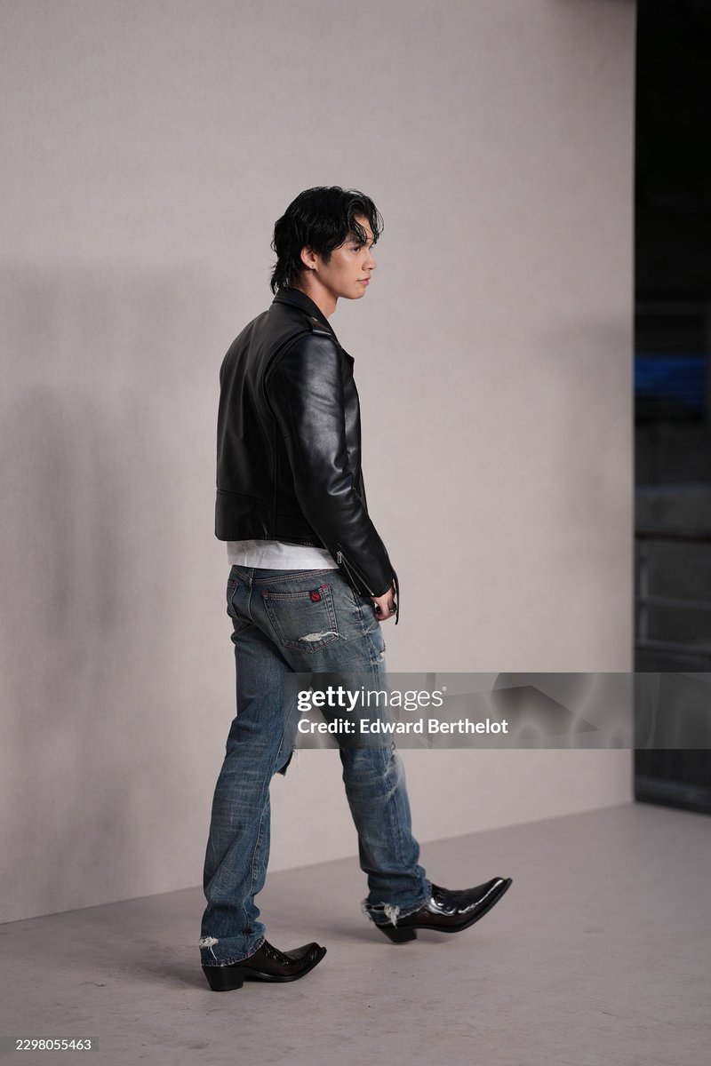 pmxvc_'s tweet photo. Street Style - Paris Fashion Week - Womenswear Spring/Summer 2027 - Day 3

PARIS, FRANCE - SEPTEMBER 30: Bright wears wavy black jaw-length hair, a black shiny leather biker jacket, a white crew-neck t-shirt, outside Acne Studios, during Paris Fashion Week - Womenswear Spring/Summer 2027, on September 30, 2026 in Paris, France (Photo by Edward Berthelot/Getty Images)

🔗 https://t.co/imbYhMvkAd
🔗 https://t.co/yAjE2LiQh9
🔗 https://t.co/1FhVbp4IHf
🔗 https://t.co/wFFytPGYWq

BRIGHT WITH ACNE STUDIOS
#AcneStudiosSS27xBRIGHT
#AcneStudiosSS27
#AcneStudios
#bbrightvc