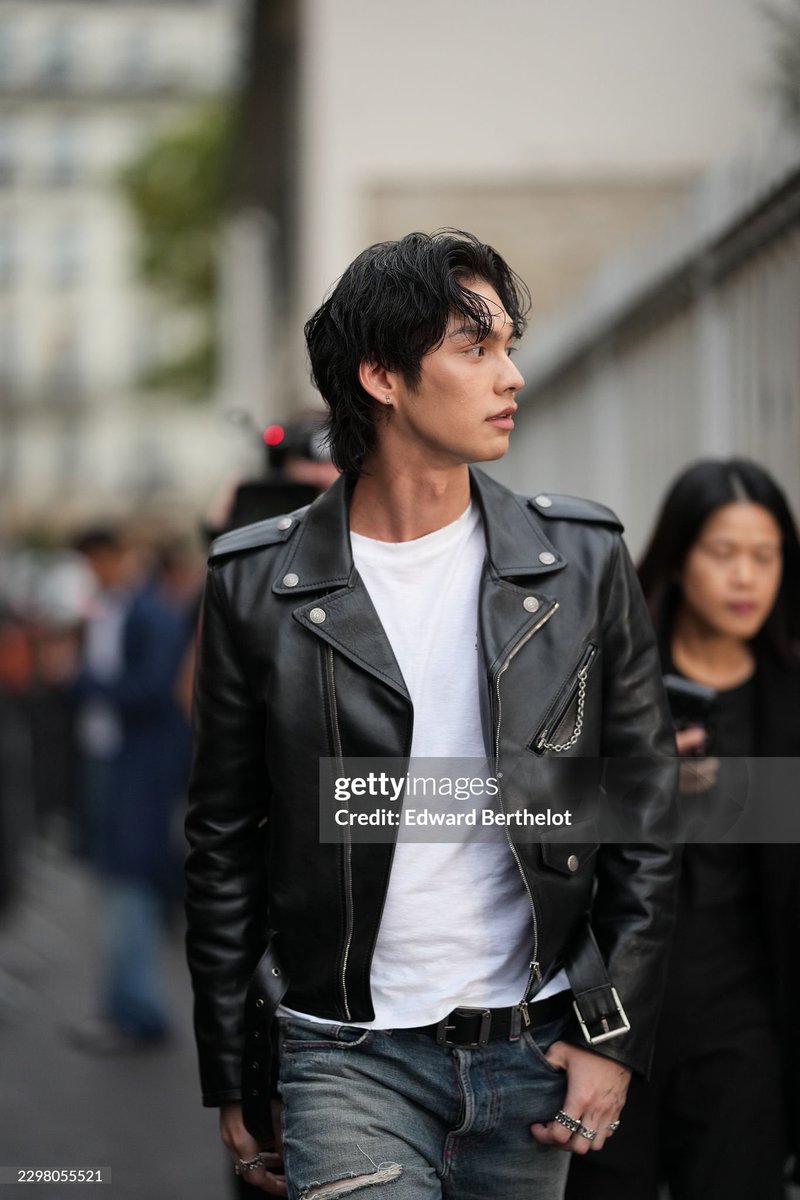 pmxvc_'s tweet photo. Street Style - Paris Fashion Week - Womenswear Spring/Summer 2027 - Day 3

PARIS, FRANCE - SEPTEMBER 30: Bright wears wavy black jaw-length hair, a black shiny leather biker jacket, a white crew-neck t-shirt, outside Acne Studios, during Paris Fashion Week - Womenswear Spring/Summer 2027, on September 30, 2026 in Paris, France (Photo by Edward Berthelot/Getty Images)

🔗 https://t.co/imbYhMvkAd
🔗 https://t.co/yAjE2LiQh9
🔗 https://t.co/1FhVbp4IHf
🔗 https://t.co/wFFytPGYWq

BRIGHT WITH ACNE STUDIOS
#AcneStudiosSS27xBRIGHT
#AcneStudiosSS27
#AcneStudios
#bbrightvc